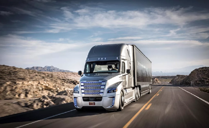 Daimler решает проблемы с перевозкой грузов